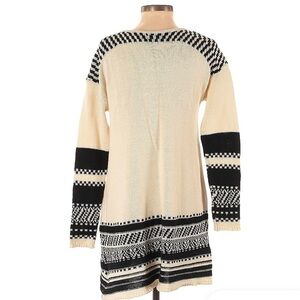 Volcom sweater dress size medium